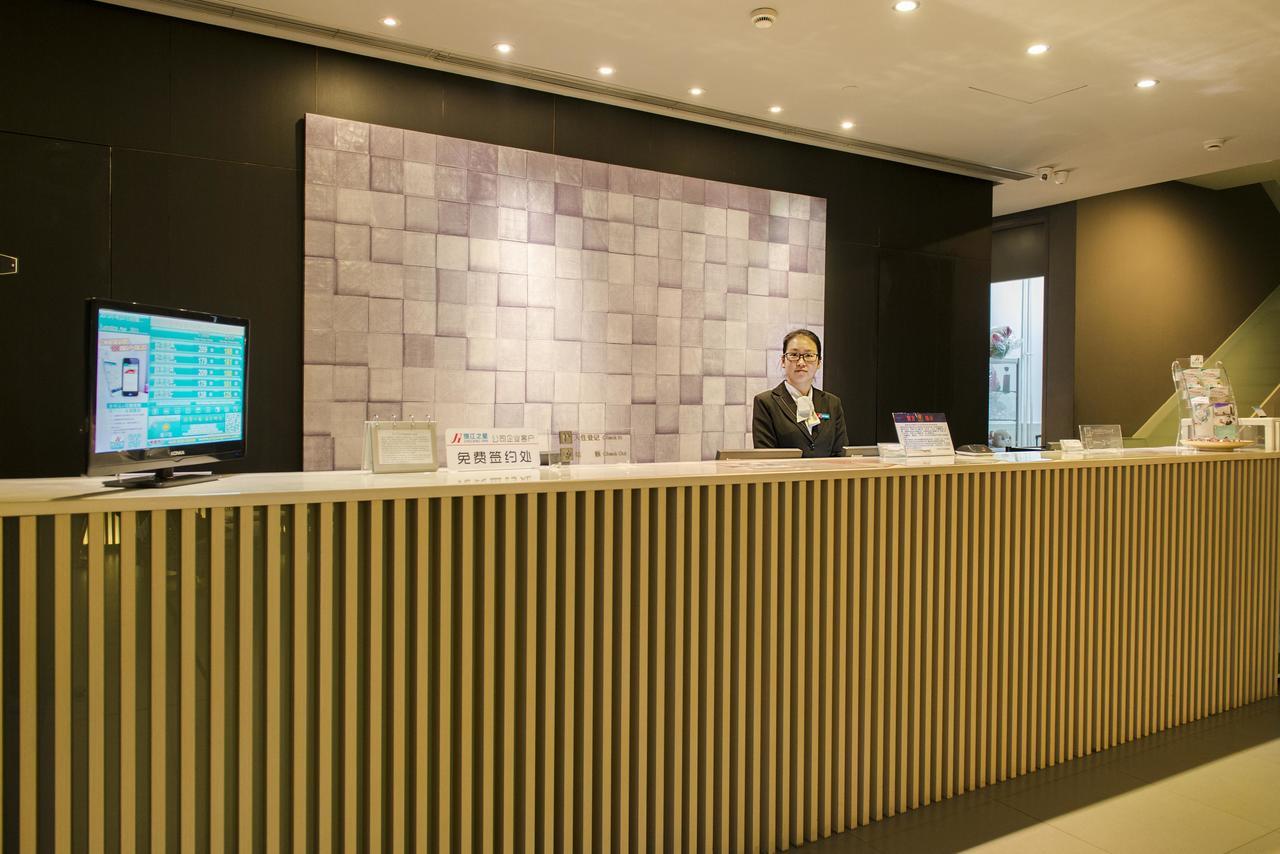 Jinjiang Inn Dalian Lianhe Road Екстер'єр фото