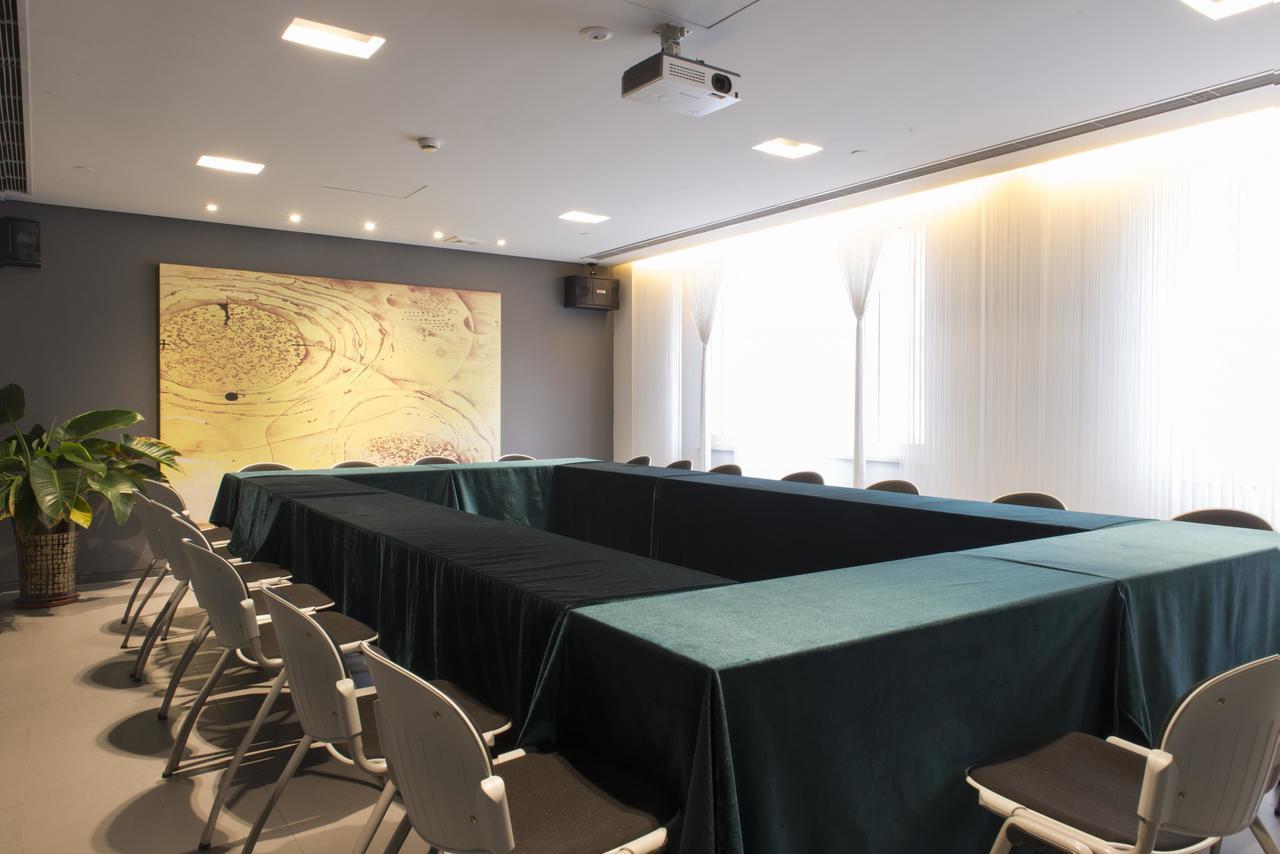 Jinjiang Inn Dalian Lianhe Road Екстер'єр фото