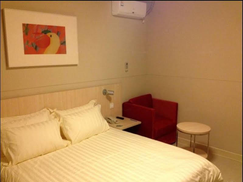 Jinjiang Inn Dalian Lianhe Road Екстер'єр фото